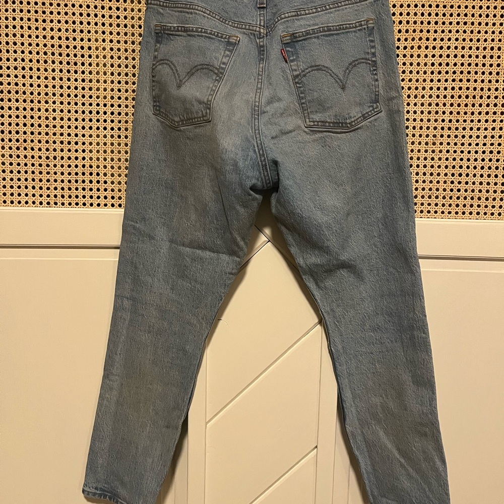 Levi's Wedgie Jeans